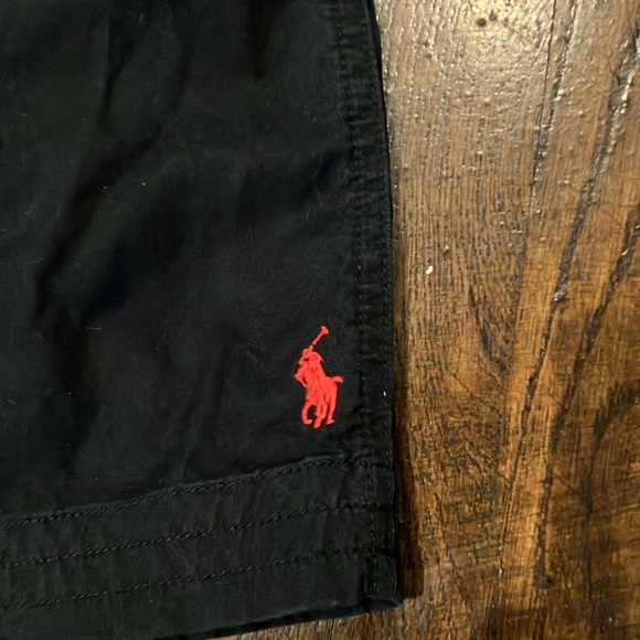 Polo black shorts - Picture 2 of 4